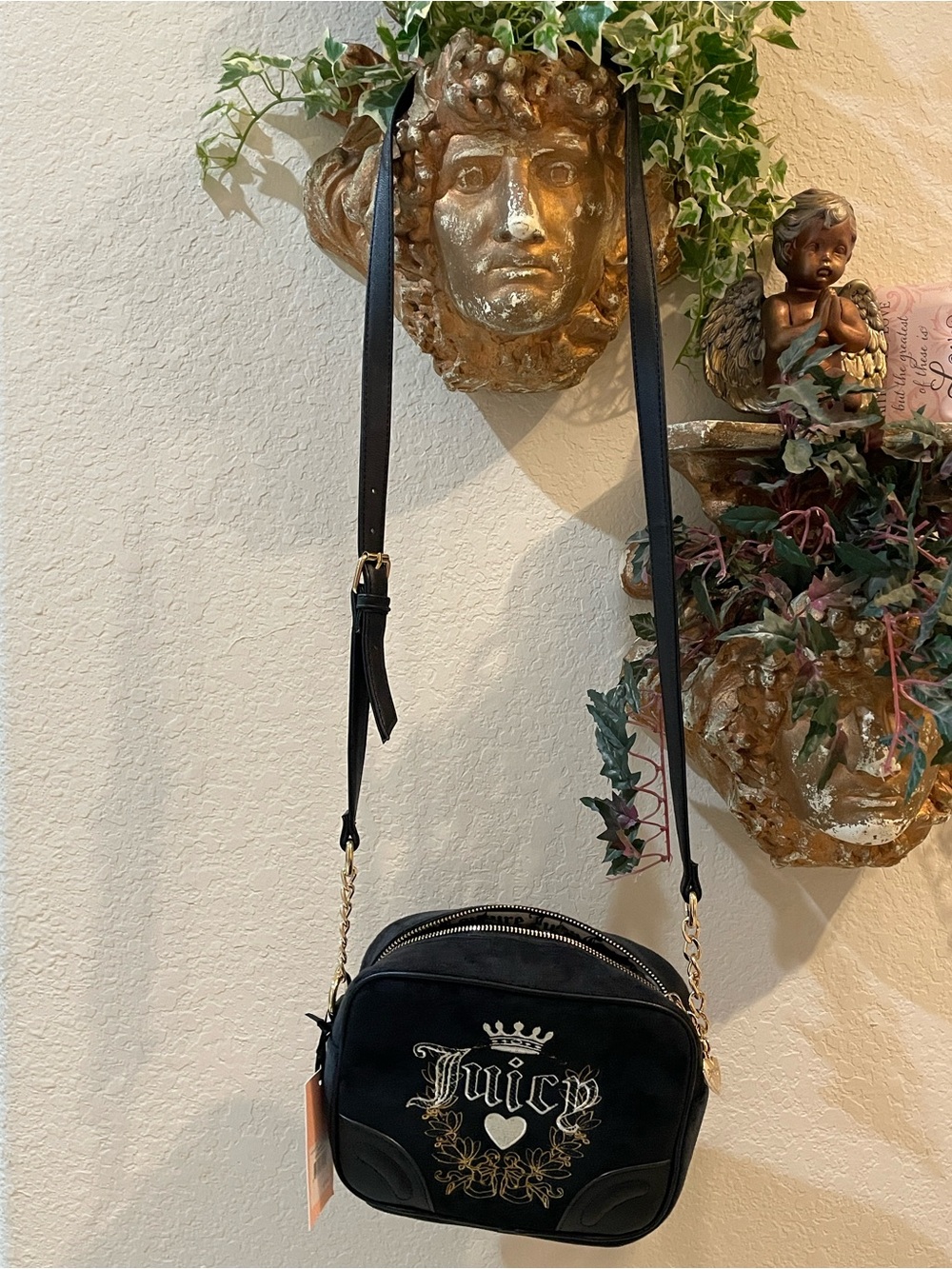 💛 Brand New Juicy Couture Black Liquorice Heritage Crossbody Black Velour NWT